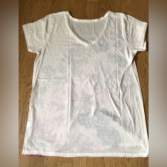 Lucky Brand tee with flowers in EUC - Picture 3 of 10